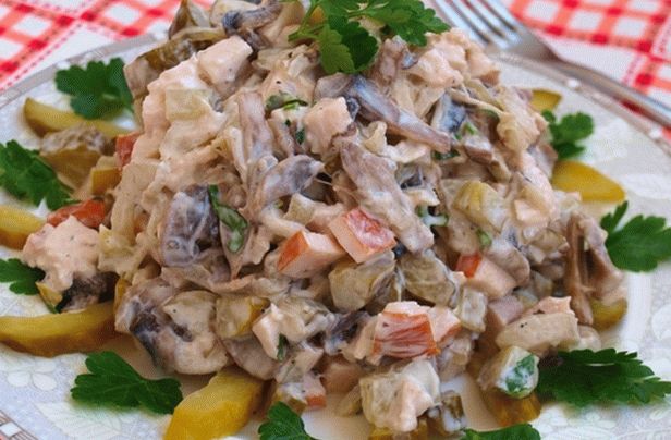 Mesna salata sa gljivama