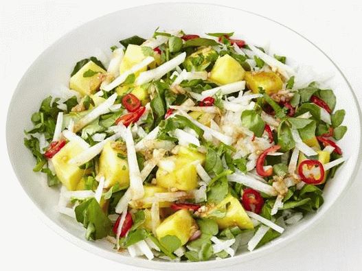 Foto salata sa ananasom i hikama