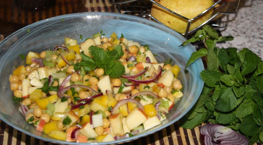 Salata od slanuta i metvice