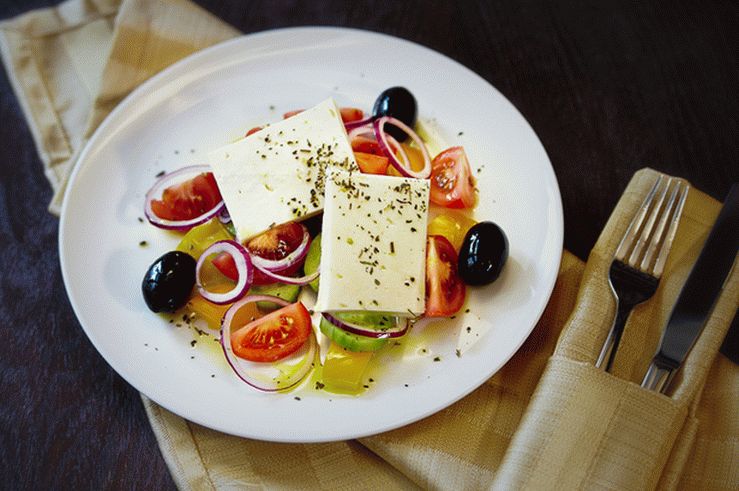 Salata u grčkom stilu