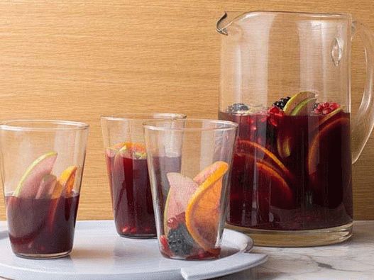 Foto Sangria od crnog vina