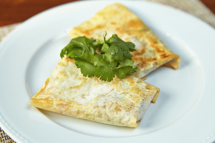 Topla pita salata