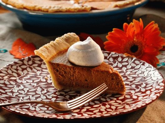 Fotografija pita od bundeve u rerni