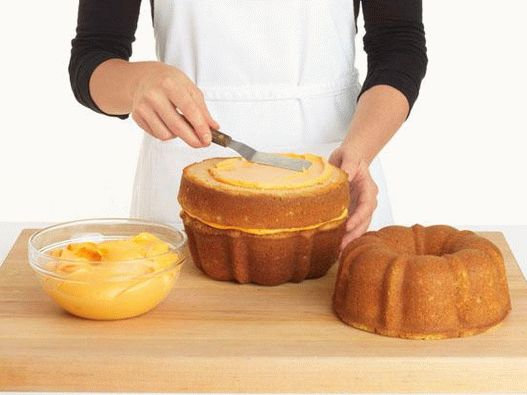 Torta od karamele za Halloween Torta od karamele za Halloween