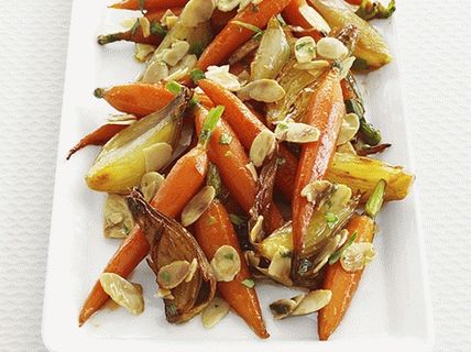 Foto pirjana mrkva sa glaziranom šalotom