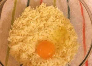 Knedle sa sulugunijem