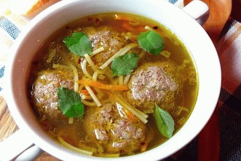 Juha od vermicelli-a sa mesnim okruglicama od heljde