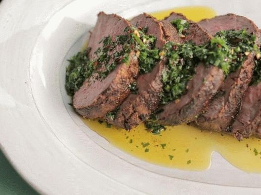 Govedina kačkavalj, ribani čili, sa začinjenim uljem