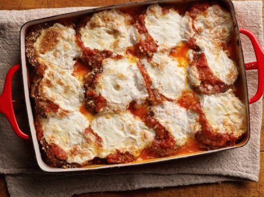 Foto pečeni patlidžan sa parmezanom