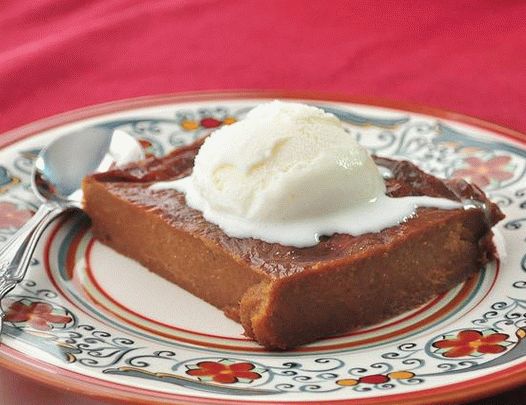 Fotografija pečenog indijskog kukuruznog pudinga