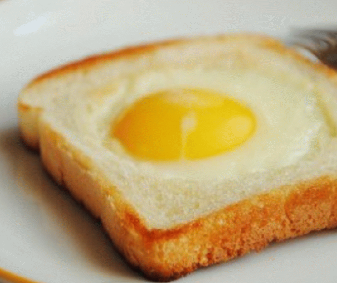 Prženo jaje u hlebu