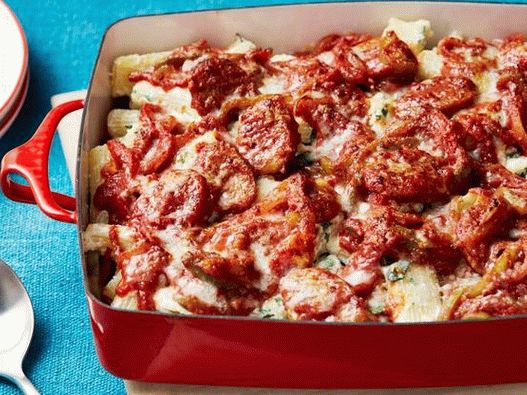 Fotografija jela - Tjestenina i pileća kobasica ispeći kasiku